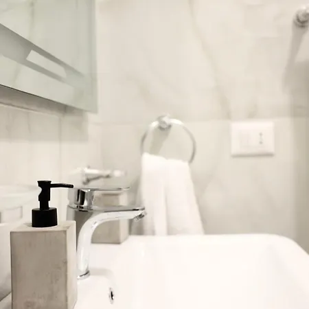 Luxe Living - Kompleksi Kontakt Magnet Apartamento